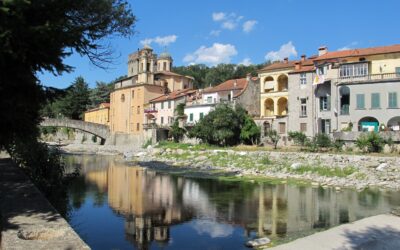 Pontremoli, tra statue stele, ville e chiese