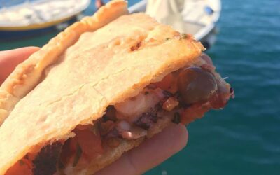 La tiella, prelibata pizza salata di Gaeta