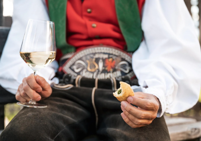 San Cassiano (Badia), Paisc en Festa – Fuoriporta – foto suedtirol San Cassiano (Badia), Paisc en Festa - Fuoriporta - foto suedtirol