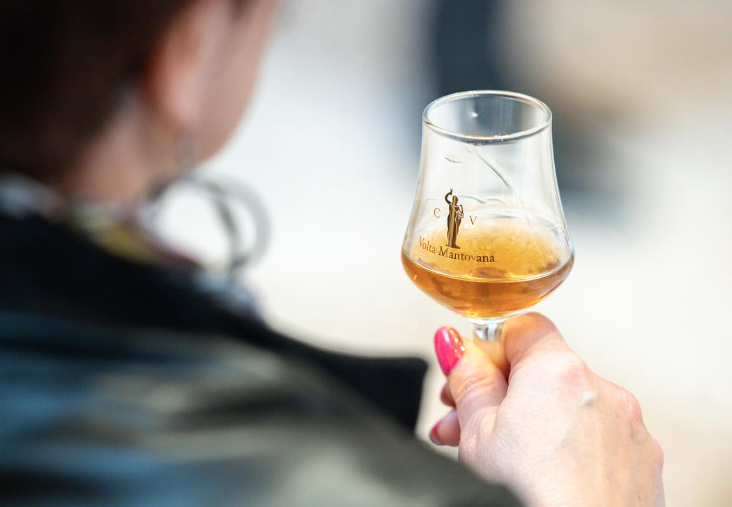 Volta Mantovana (MN), Mostra Nazionale dei Vini Passiti e da Meditazione – Fuoriporta Volta Mantovana (MN), Mostra Nazionale dei Vini Passiti e da Meditazione - Fuoriporta